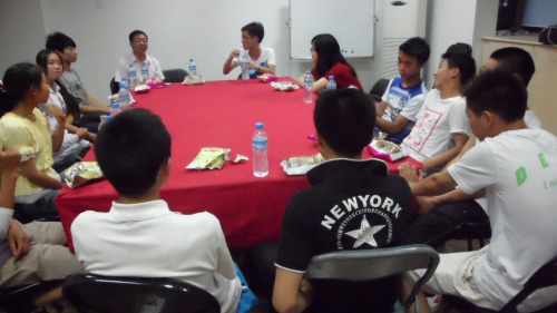 国产自拍
学生与贵州学生交流座谈